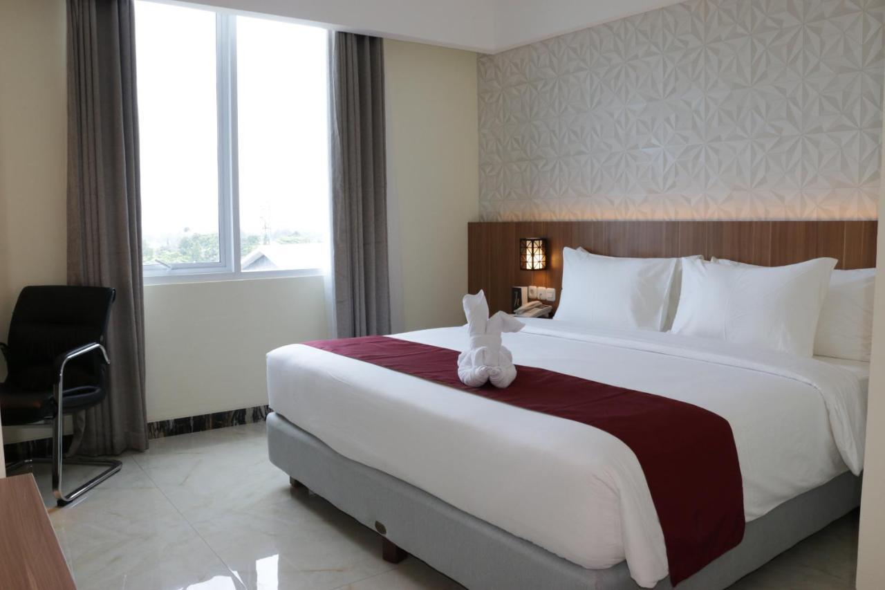 Horison Sentani Hotel Nefaar Exterior foto